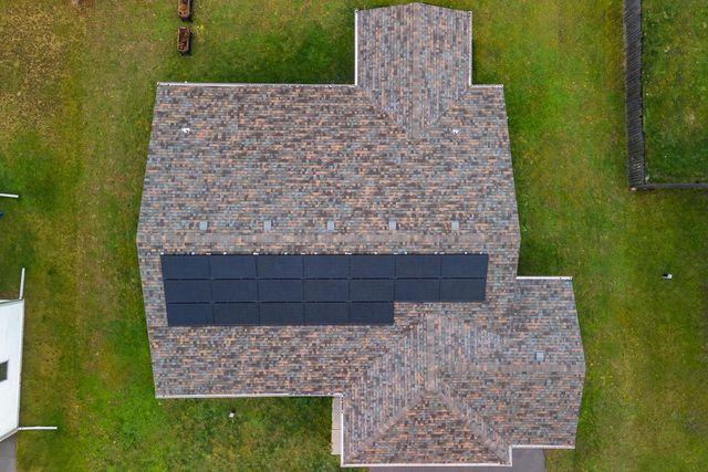 825 E Superior DRIVE, Edgerton, WI 53534