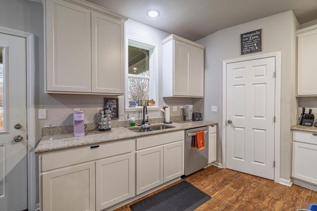 825 E Superior DRIVE, Edgerton, WI 53534