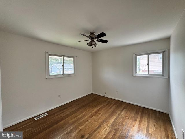 810 BOOKER PL, Capitol Heights, MD 20743