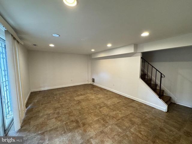810 BOOKER PL, Capitol Heights, MD 20743