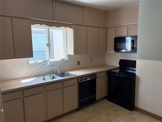 94 Keil Street, North Tonawanda, NY 14120