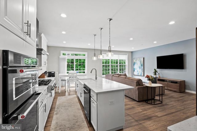 205 ELLA LN, Conshohocken, PA 19428