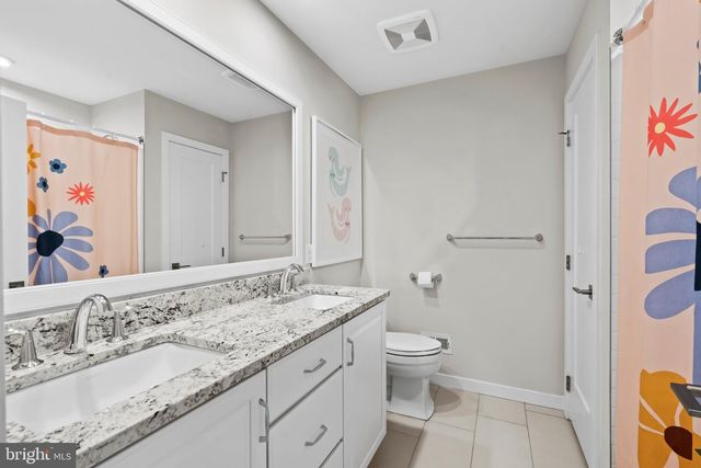 205 ELLA LN, Conshohocken, PA 19428