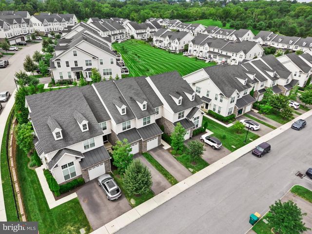 205 ELLA LN, Conshohocken, PA 19428