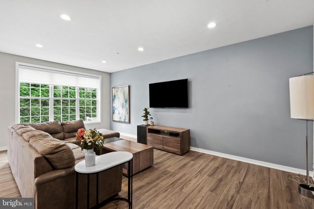 205 ELLA LN, Conshohocken, PA 19428