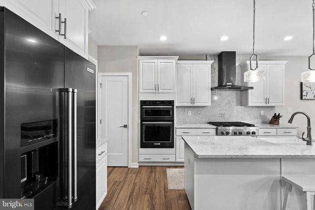 205 ELLA LN, Conshohocken, PA 19428