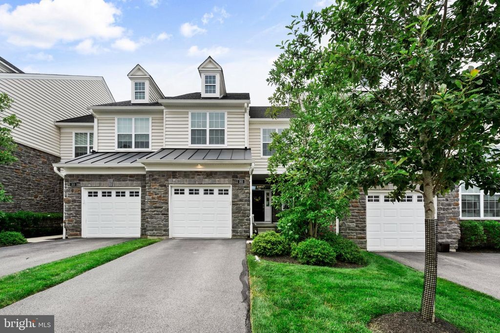205 ELLA LN, Conshohocken, PA 19428