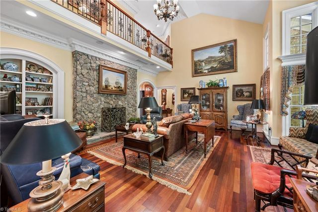 3904 Dover Park Road, Greensboro, NC 27407