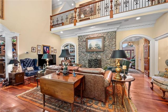 3904 Dover Park Road, Greensboro, NC 27407