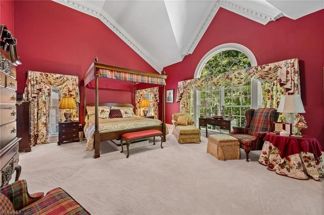 3904 Dover Park Road, Greensboro, NC 27407