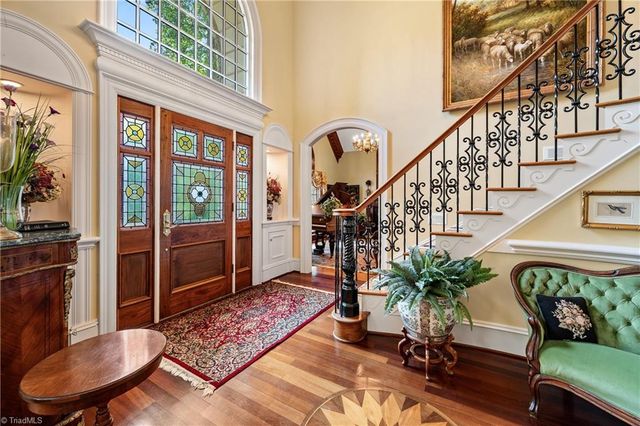 3904 Dover Park Road, Greensboro, NC 27407