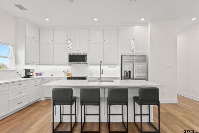 12754 Ridgeway Ct, Winona, TX 75792