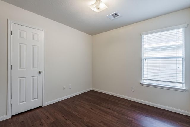 14942 Hidalgo Valley Lane, Houston, TX 77090