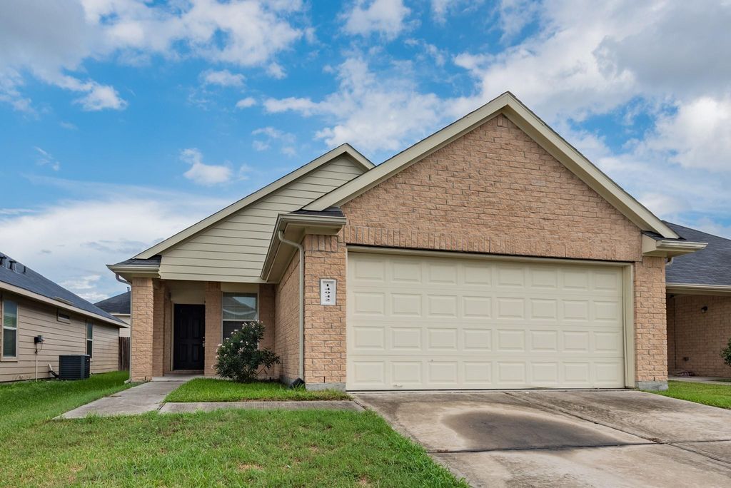 14942 Hidalgo Valley Lane, Houston, TX 77090