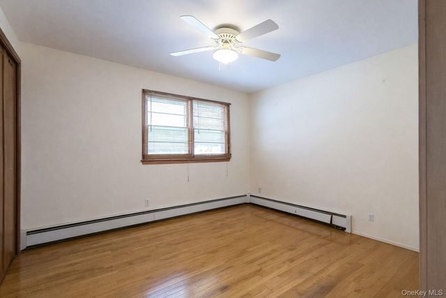 145 N Fostertown Drive, Newburgh, NY 12550