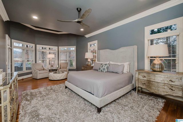 829 CROWN CIRCLE, Hoover, AL 35242