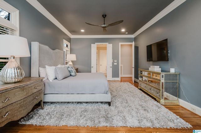 829 CROWN CIRCLE, Hoover, AL 35242