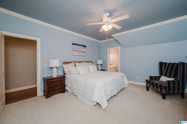 829 CROWN CIRCLE, Hoover, AL 35242