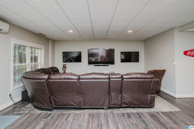 829 CROWN CIRCLE, Hoover, AL 35242