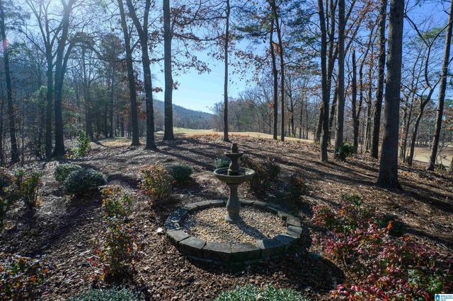 829 CROWN CIRCLE, Hoover, AL 35242