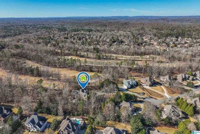 829 CROWN CIRCLE, Hoover, AL 35242