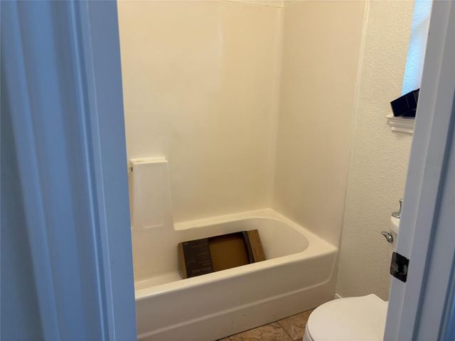 505 Huckleberry Drive, Lake Jackson, TX 77566