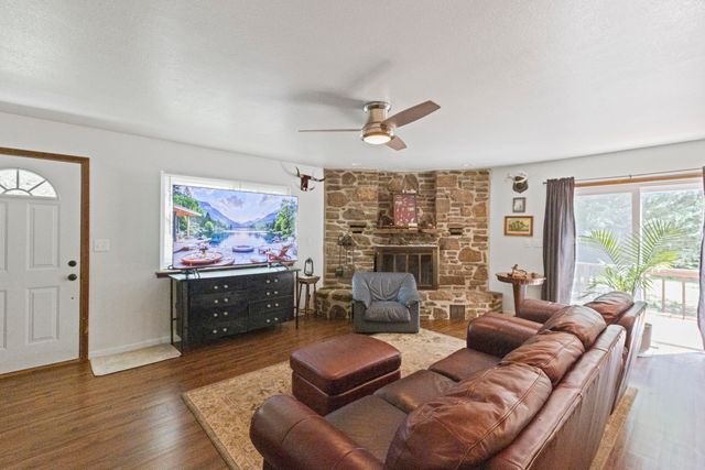 19 Privateer Drive, Monkey Island, OK 74331