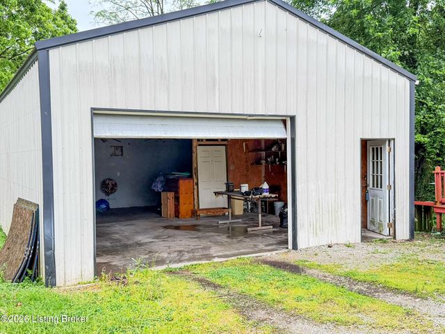 196 Kentucky St, Shelbyville, KY 40065