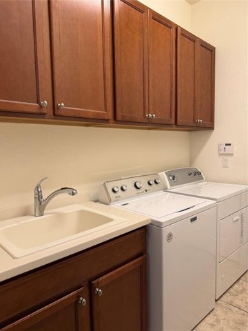 11877 NW 83rd Pl, Parkland, FL 33076