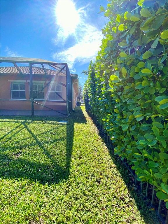 Image 42 of property listing at 11877 NW 83rd Place, Parkland, FL 33076