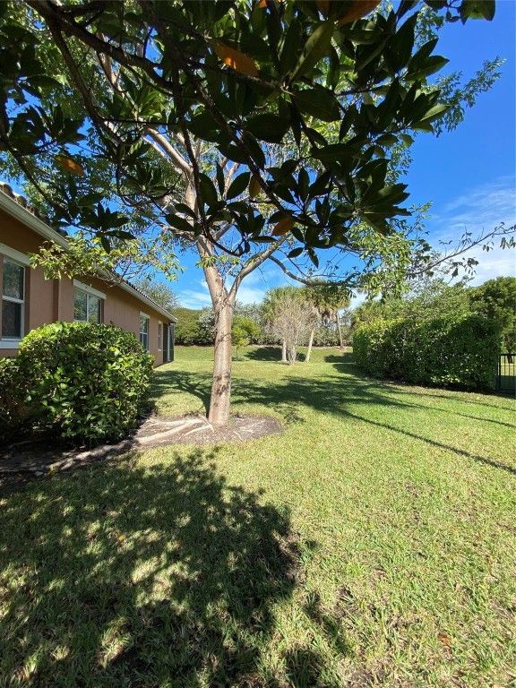 Image 47 of property listing at 11877 NW 83rd Place, Parkland, FL 33076