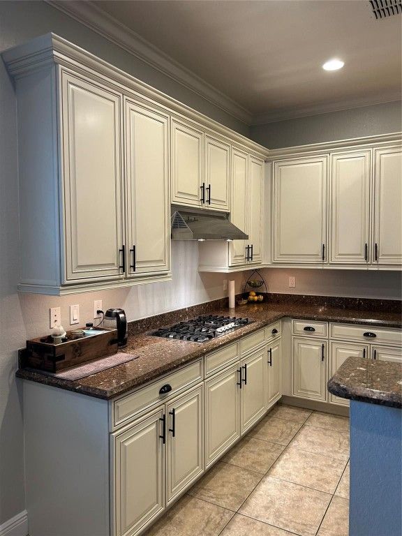 Image 7 of property listing at 11877 NW 83rd Place, Parkland, FL 33076