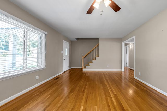 352 Albany Road, Lexington, KY 40503