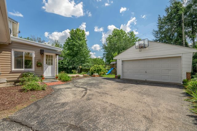 352 Albany Road, Lexington, KY 40503