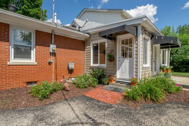 352 Albany Road, Lexington, KY 40503