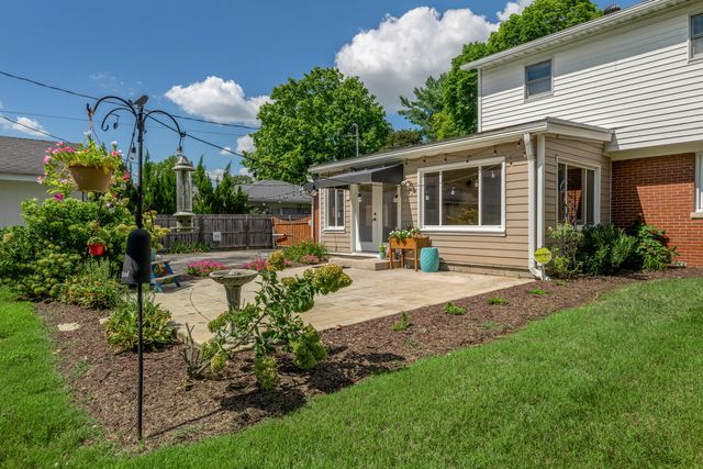 352 Albany Road, Lexington, KY 40503