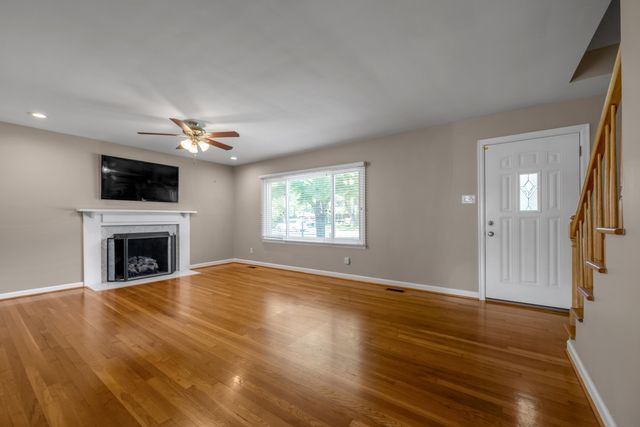 352 Albany Road, Lexington, KY 40503