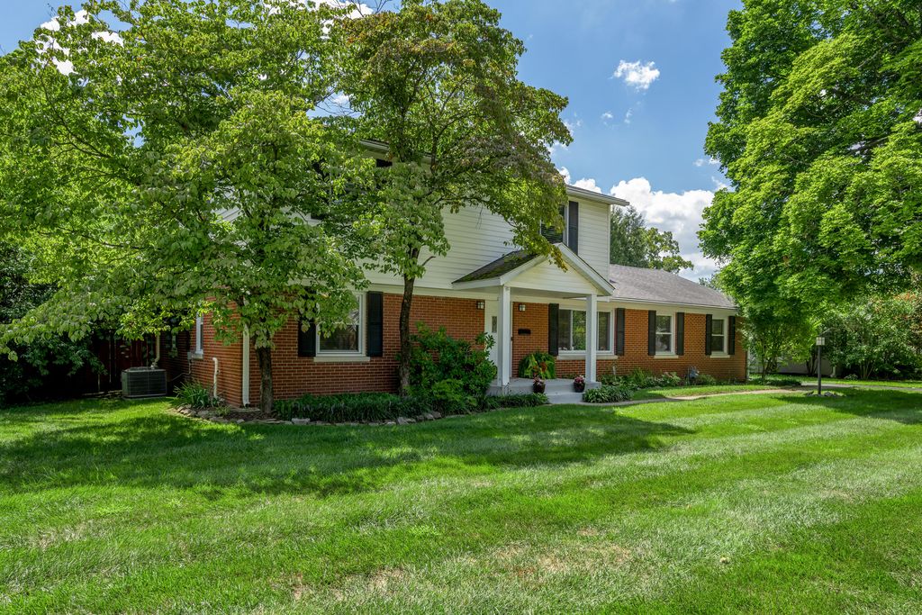 352 Albany Road, Lexington, KY 40503