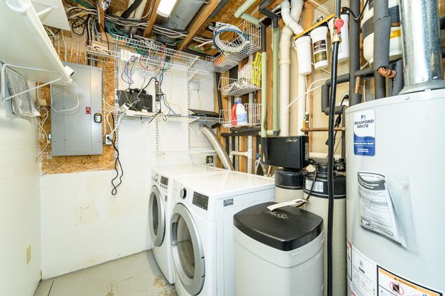 2416 62nd Street NW, Rochester, MN 55901