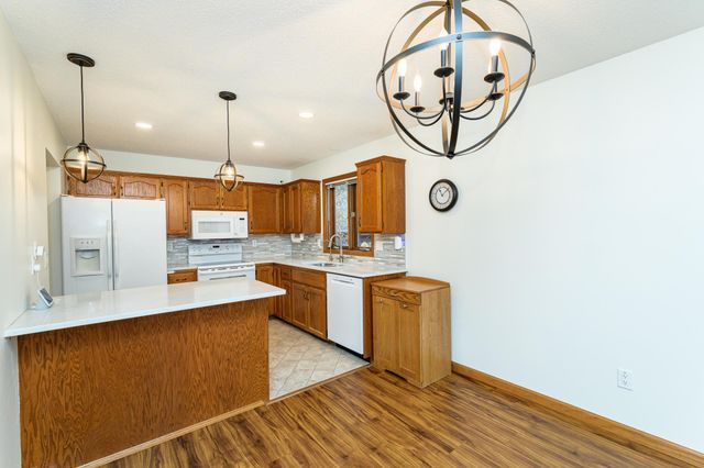 2416 62nd Street NW, Rochester, MN 55901