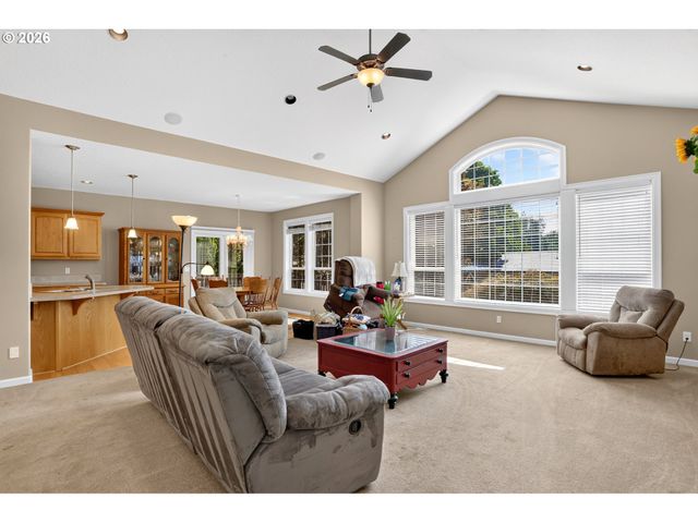 40204 LAUREL St, Sandy, OR 97055