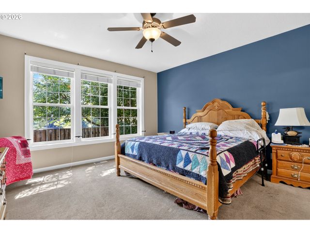 40204 LAUREL St, Sandy, OR 97055
