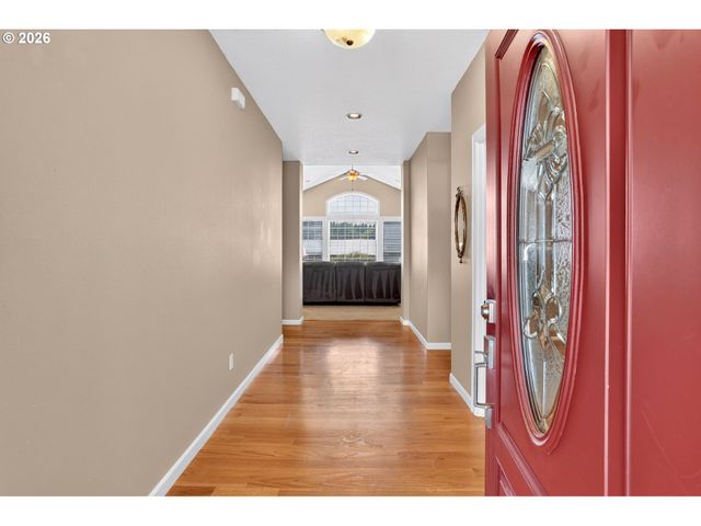 40204 LAUREL St, Sandy, OR 97055