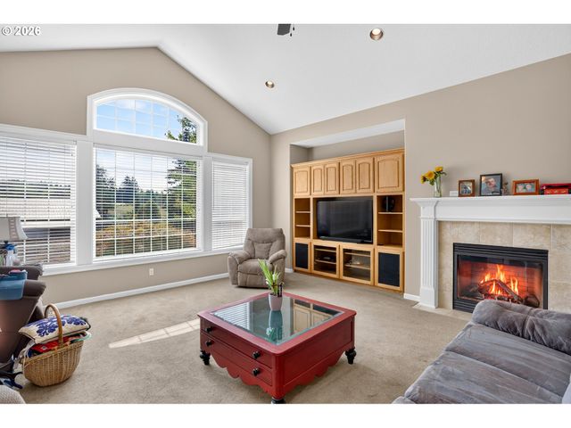 40204 LAUREL St, Sandy, OR 97055