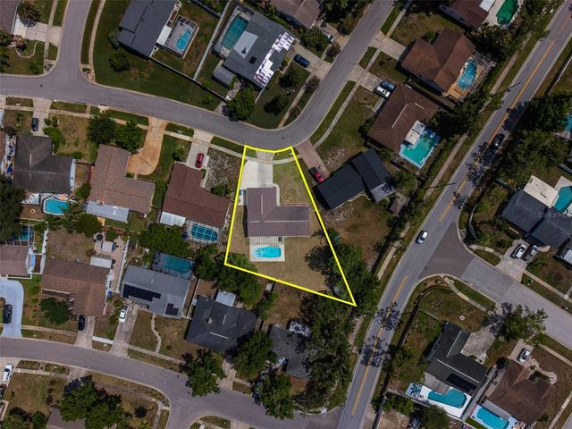 4228 BRIARBERRY LANE, Tampa, FL 33624