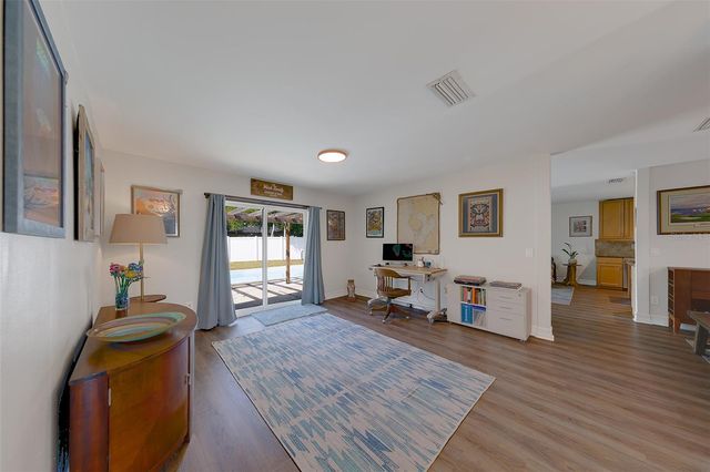 4228 BRIARBERRY LANE, Tampa, FL 33624