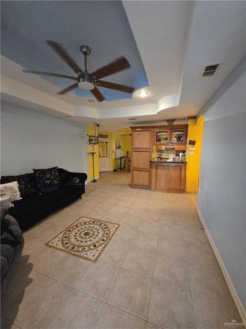 610 Avenue B, La Feria, TX 78559