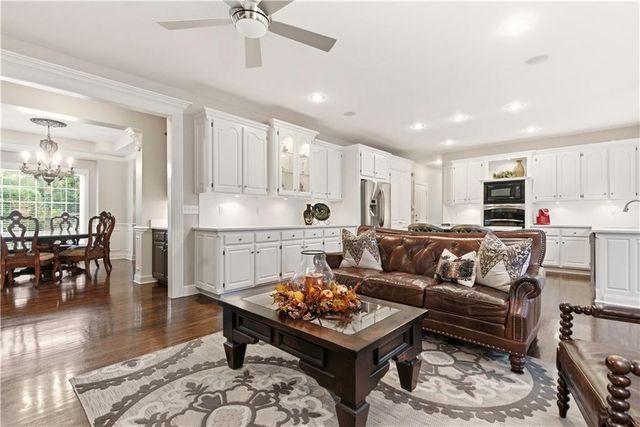 12302 W 139TH Terrace, Overland Park, KS 66221