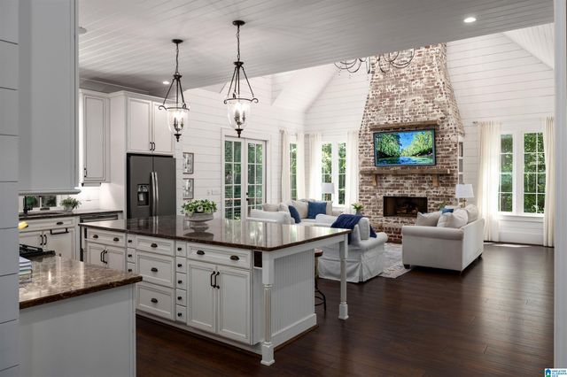 111 TRILLIUM DRIVE, Irondale, AL 35210