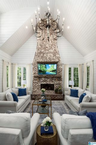 111 TRILLIUM DRIVE, Irondale, AL 35210